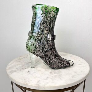 Cavalier Glass Glass High-Heeled Boot Vase Green Buckle Boot 9" Tall